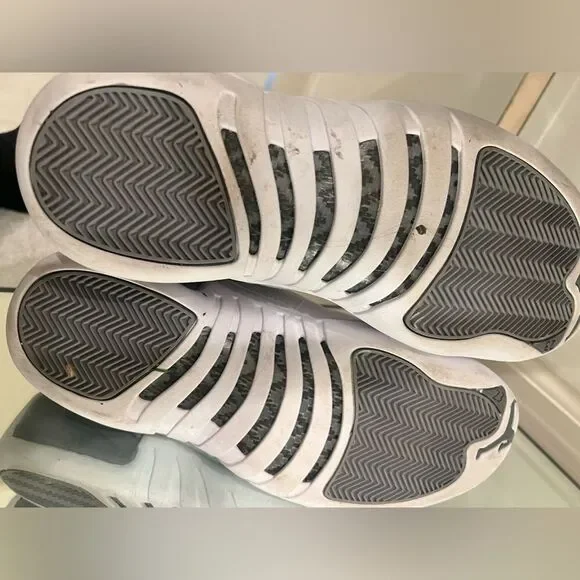 Jordan 12 Stealth 2022 Size 12 Pre-Owned СТ8013-015 Grey White